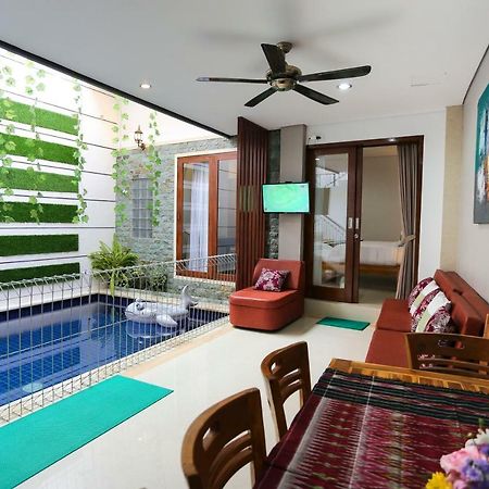 Family Villa Sanur Buitenkant foto
