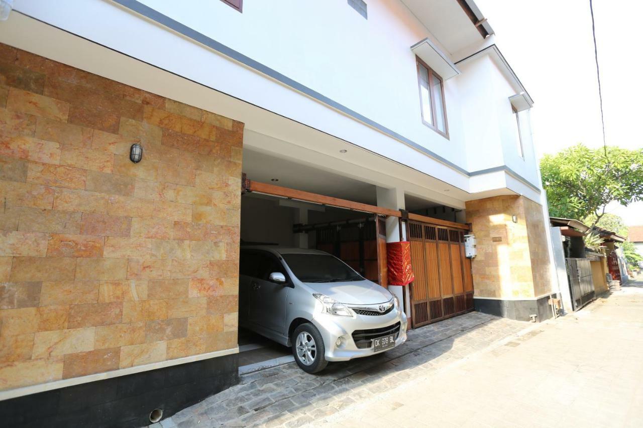 Family Villa Sanur Buitenkant foto